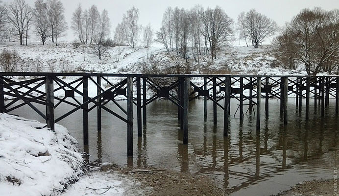 Свайные мосты: надежное решение для преодоления водных преград в Нальчике от 57960 руб